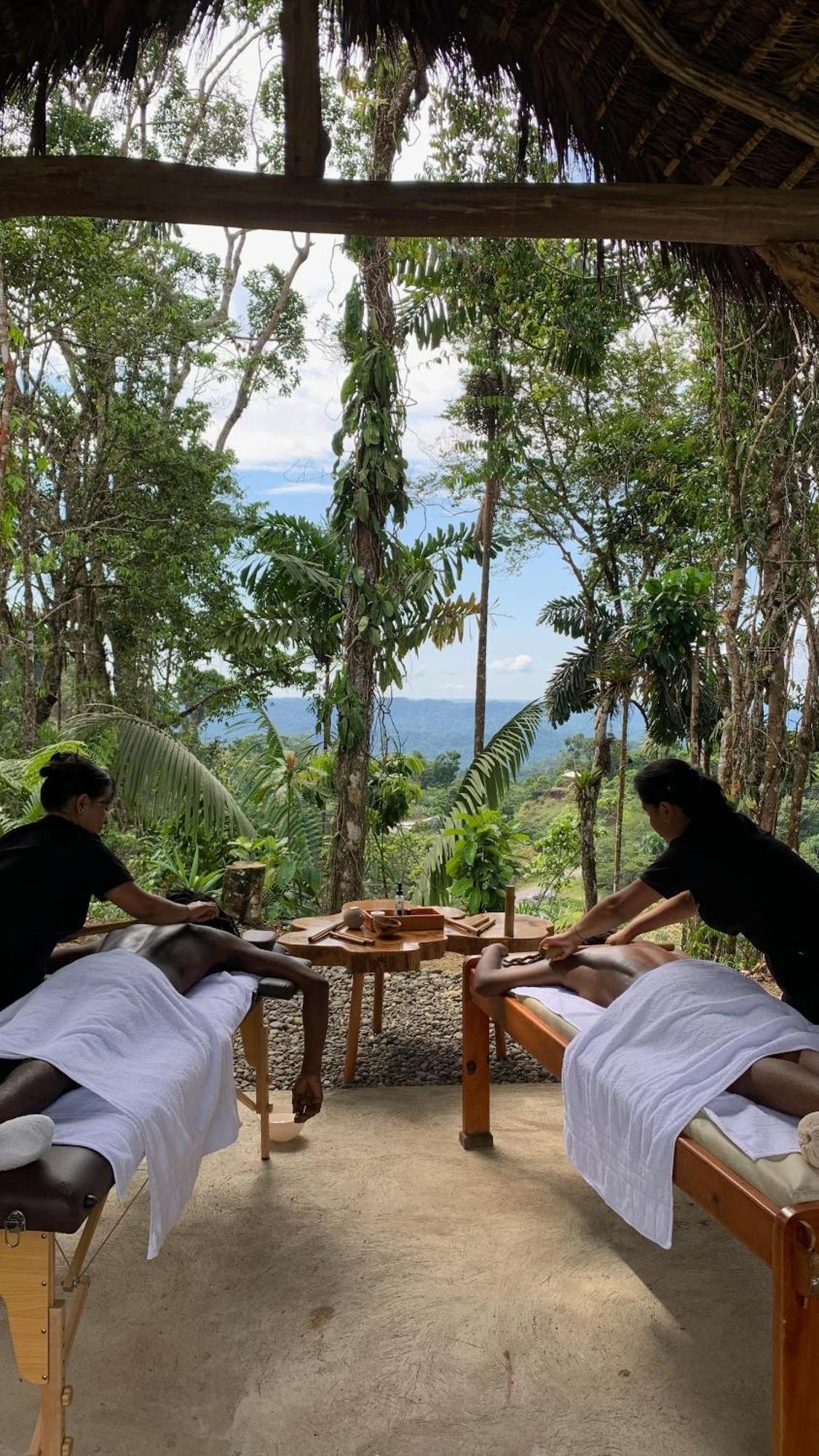 Wild Wasi Lodge - Adventures - Guided Tours ปูโย ภายนอก รูปภาพ